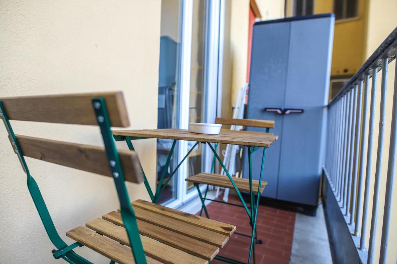 Central Apartment Close To Food And Shopping Bolonia Exterior foto